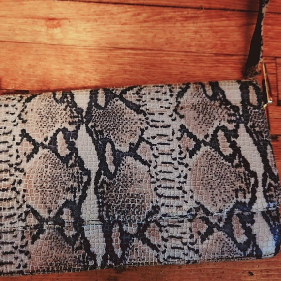 Made In Canada Vintage Snakeskin Purse Lovely Quality - Picture 7 of 10